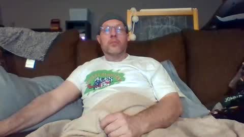 Snapshot of theo6974z chatting on 05-11-26, 03:23 theo6974z online show from 05-11-26, 03:23