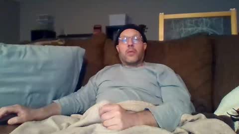 Snapshot of theo6974z chatting on 05-27-26, 04:09 theo6974z online show from 05-27-26, 04:09