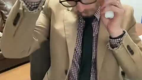 Snapshot of theotherfrancobro chatting on 05-06-26, 06:24 BuellerBueller online show from 05-06-26, 06:24