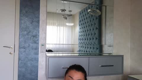 Snapshot of theowonder chatting on 01-15-25, 12:47 Theowonder online show from 01-15-25, 12:47