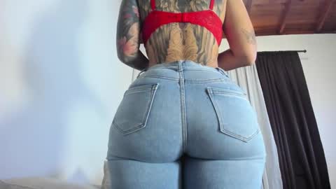 Pamela  online show from 09-25-25, 05:49