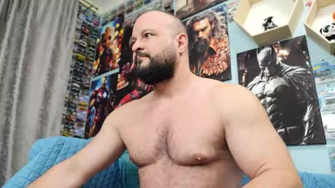 Chris online show from 09-26-25, 04:05