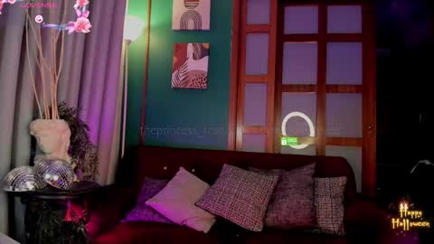 Snapshot of theprincess_rosee chatting on 10-20-25, 03:18 Rosie online show from 10-20-25, 03:18