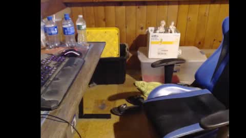 therealbigcheese0695 online show from 10-03-25, 09:45