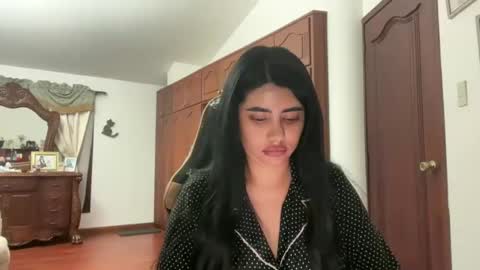 therealcamilabaddie online show from 01-12-25, 03:28