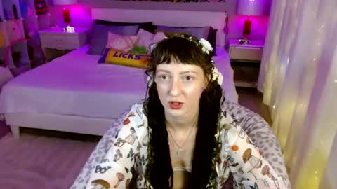 Madame Celeste online show from 06-26-26, 11:42