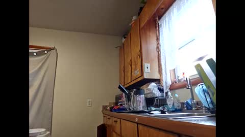 Snapshot of therizzler_1_of_1 chatting on 01-30-25, 03:29 therizzler_1_of_1 online show from 01-30-25, 03:29