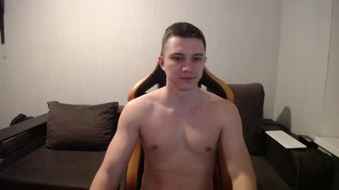 Nick   online show from 03-11-25, 06:19