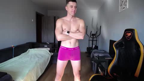 Nick   online show from 09-15-25, 06:24