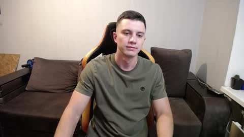 Nick   online show from 09-30-25, 03:50