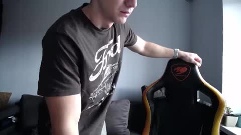 Nick   online show from 10-15-25, 08:47