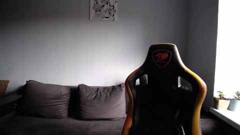 Nick   online show from 10-22-25, 07:52