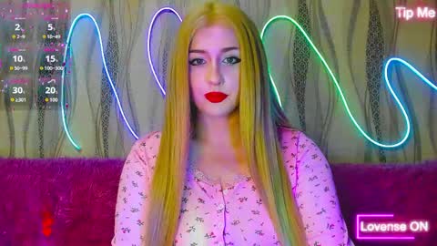 Snapshot of therosesweet chatting on 05-27-26, 06:49 Rose online show from 05-27-26, 06:49