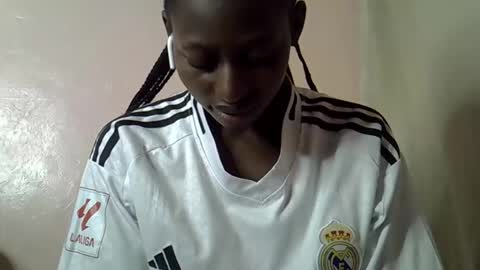 Snapshot of therry_heart chatting on 03-16-26, 05:44 hearty online show from 03-16-26, 05:44