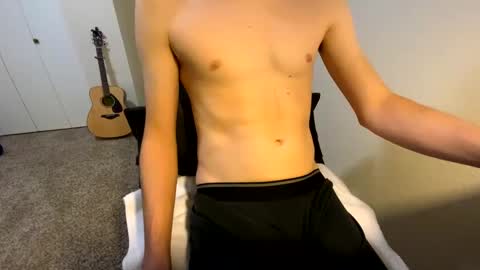 therunnerboy online show from 11-05-25, 02:11