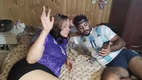 Snapshot of thestarcouple chatting on 01-17-26, 10:24 thestarcouple online show from 01-17-26, 10:24