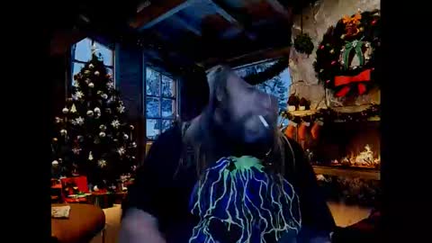 Snapshot of thestrangerwithcandy chatting on 12-23-24, 07:38 The Stranger with Kandi online show from 12-23-24, 07:38