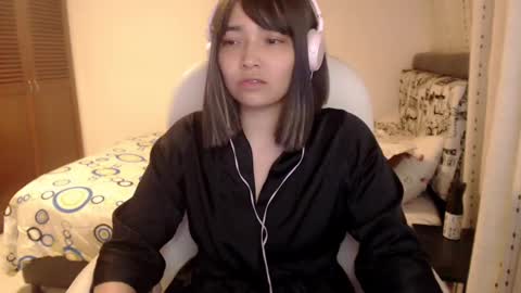 Snapshot of thetalkingbutt chatting on 02-24-25, 04:49 Mai online show from 02-24-25, 04:49