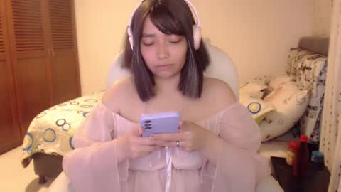 Mai online show from 03-12-25, 02:20