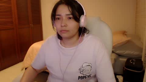 Mai online show from 04-12-26, 02:49