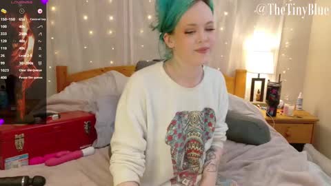 Snapshot of thetinyblue chatting on 03-03-25, 09:37 Tiny Blue online show from 03-03-25, 09:37