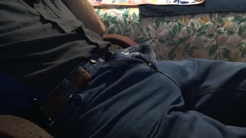 Snapshot of thetnguy chatting on 12-10-24, 11:08 thetnguy online show from 12-10-24, 11:08