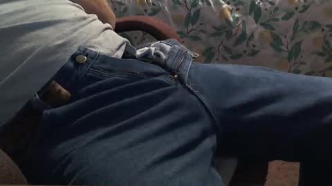 thetnguy online show from 11-28-25, 01:36