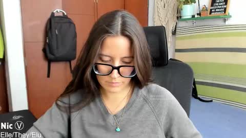 Nicole online show from 02-18-26, 09:00