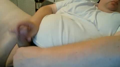 Snapshot of thetrouble chatting on 05-18-26, 03:18 thetrouble online show from 05-18-26, 03:18