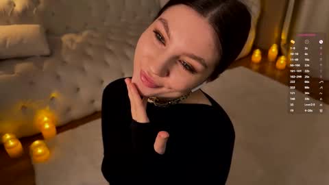 Snapshot of thewetmuse chatting on 11-19-25, 10:26 Grace Next broadcast - online show from 11-19-25, 10:26