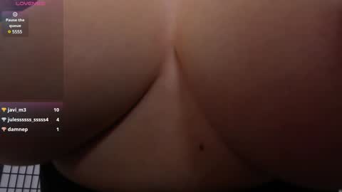 Snapshot of thewizardli chatting on 01-17-25, 07:38 Liz online show from 01-17-25, 07:38