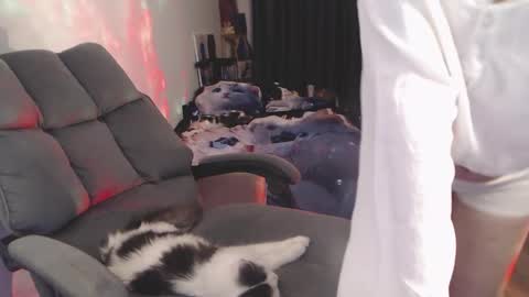 theysaidimcute online show from 03-19-26, 08:46