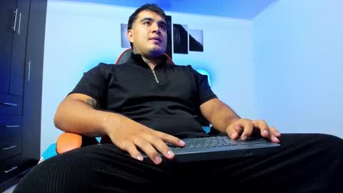 Thiago online show from 02-25-26, 05:39