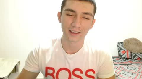Snapshot of thiago_deseo69 chatting on 04-28-26, 01:37 thiago_deseo69 online show from 04-28-26, 01:37