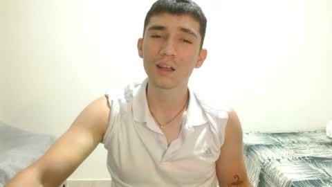 Snapshot of thiago_deseo69 chatting on 05-31-26, 01:14 thiago_deseo69 online show from 05-31-26, 01:14