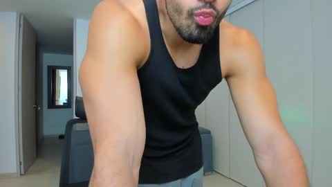 Snapshot of thiago_driussi chatting on 03-05-25, 12:38 thiago_driussi online show from 03-05-25, 12:38