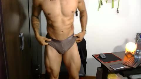 thiago_happy online show from 06-11-26, 12:03