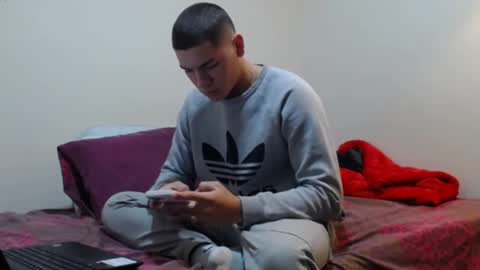 Snapshot of thiago_hot_boy chatting on 12-17-24, 12:54 Thiago independent model online show from 12-17-24, 12:54