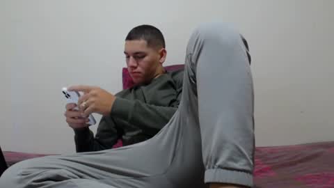 Snapshot of thiago_hot_boy chatting on 12-18-24, 11:45 Thiago independent model online show from 12-18-24, 11:45