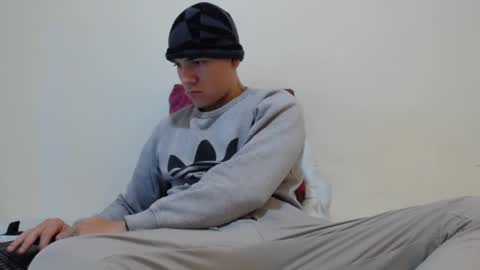 Snapshot of thiago_hot_boy chatting on 01-04-25, 06:30 Thiago independent model online show from 01-04-25, 06:30