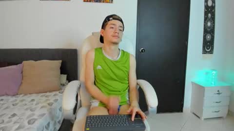 Manuel online show from 02-26-26, 07:29