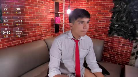 Snapshot of thiago_kozak chatting on 05-12-26, 01:41 thiago online show from 05-12-26, 01:41