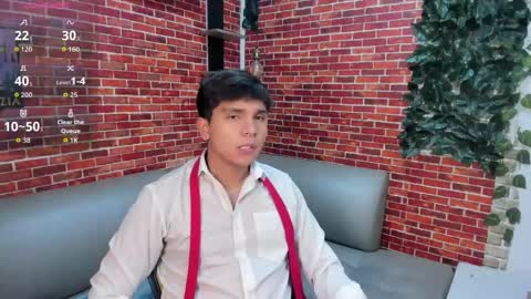 Snapshot of thiago_kozak chatting on 05-23-26, 02:21 thiago online show from 05-23-26, 02:21