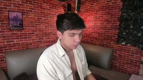 Snapshot of thiago_kozak chatting on 05-27-26, 12:24 thiago online show from 05-27-26, 12:24
