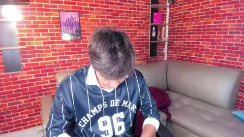 Snapshot of thiago_kozak chatting on 06-02-26, 01:13 thiago online show from 06-02-26, 01:13