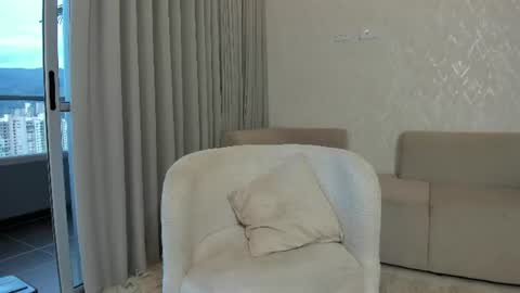 Snapshot of thiago_moretti chatting on 07-03-26, 11:11 THIAGO online show from 07-03-26, 11:11