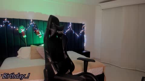 thiago_occonor online show from 12-23-25, 04:10