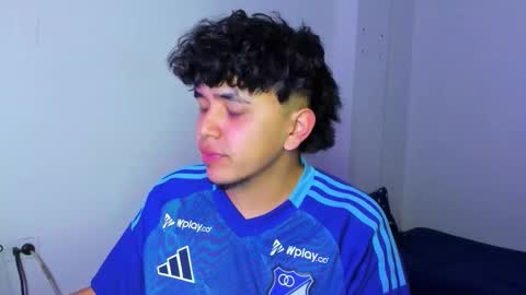 Thiago online show from 12-19-25, 02:07