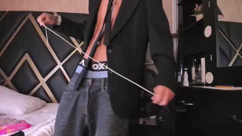 Snapshot of thiagoferreti_ chatting on 09-13-25, 04:01 ThiagoFerreti online show from 09-13-25, 04:01