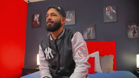 Snapshot of thiagomez17 chatting on 12-11-24, 12:02 Thia Gomez online show from 12-11-24, 12:02